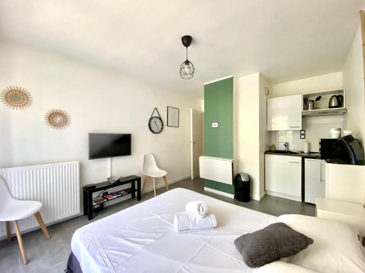 Апартаменты Le Saint Eloi - Studio Avec Parking Toulouse Centre Экстерьер фото